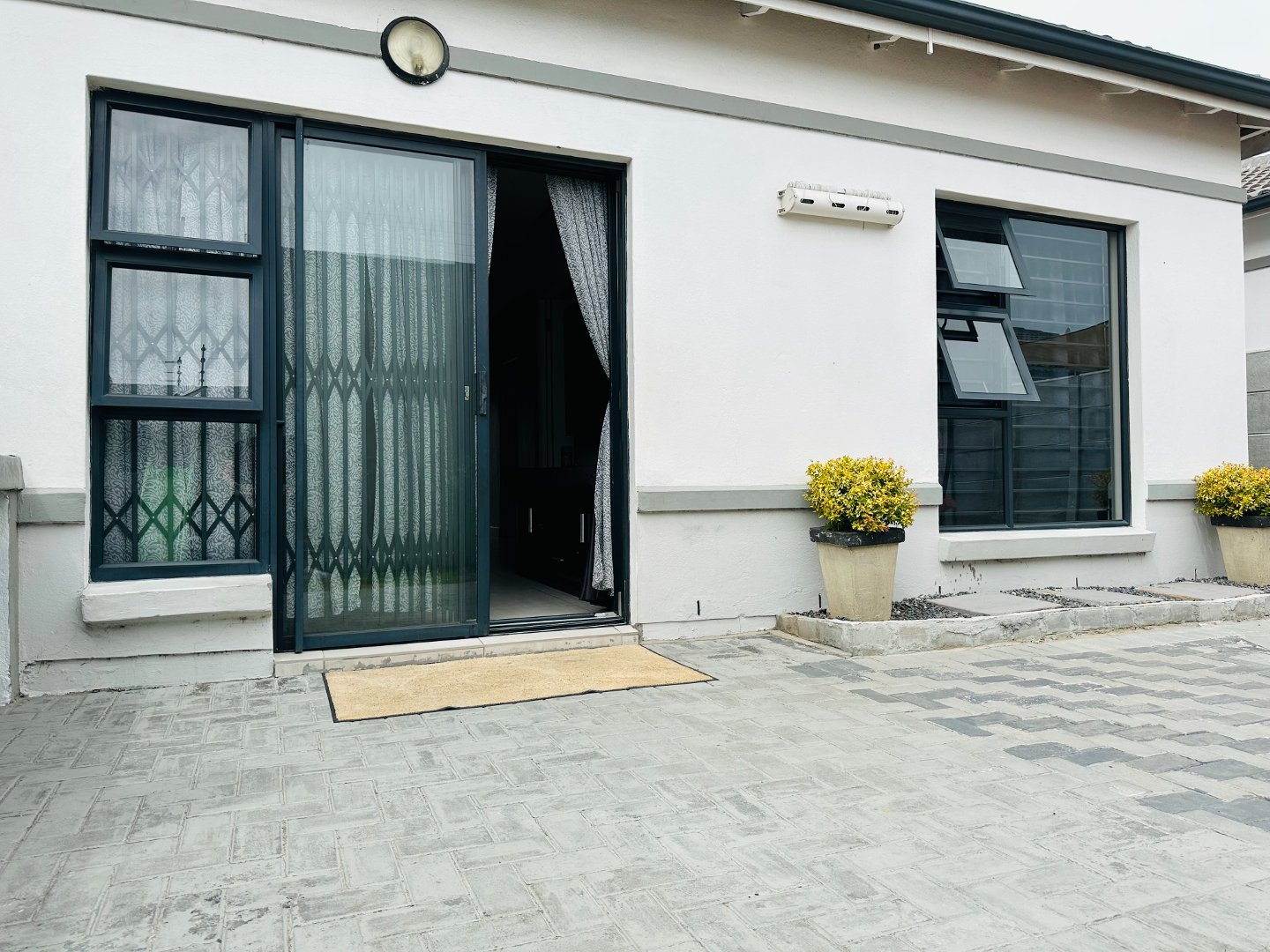 3 Bedroom Property for Sale in Table View Western Cape